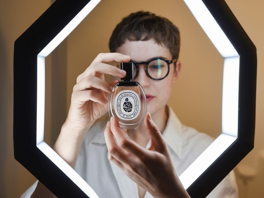 kod kreskowy na perfumach